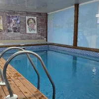 ویلا استخر سرپوشیده آبگرم با امنیت بالا