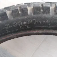 لاستیک عقب تریل