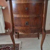 فروش چراغ لاله، ساعت و میز تلفن|میز تلفن|هشتگرد, فاز ۱ مهستان|دیوار