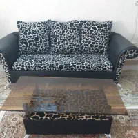 مبل پنج نفره به همراه میز ودو عسلی|مبلمان خانگی و میز عسلی|نهاوند, |دیوار