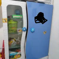 کمد بچه و میز تحریر و صندلی تاشو