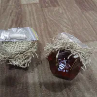 عسل کاملا طبیعی