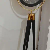 ساعت ایستاده سالم سالم و دقیق