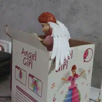 عروسک موزیکال انجل