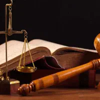 استخدام کارمند لیسانس حقوق