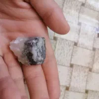 سنگ کوارتز طلایی و آبی و سفید
