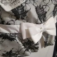 لباس مجلسی|لباس|رشت, پیرکلاچای|دیوار