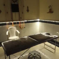 ماساژحرفه‌ای هوم ویزیت(منزل مشتری)