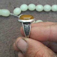 انگوشتر قدیمی نقره اصل|کلکسیون اشیاء عتیقه|قم, نخودی|دیوار