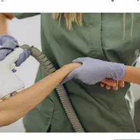 خدمات زیبایی و لیزر|خدمات آرایشگری و زیبایی|دهلران, |دیوار