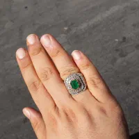 زمرد اصل پنجشیر|جواهرات|اصفهان, درب کوشک|دیوار