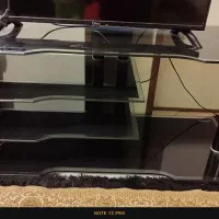 میز تلویزیون شیشه ای