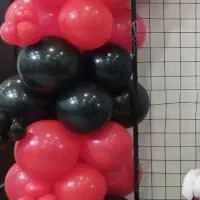 بادکنک تم تولد بادکنک رنگی بادکنک مشکی قرمز