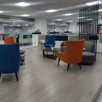 استخدام فوری‌