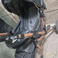 کالسکه چیچک تمیز و کم کارکرد