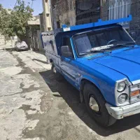 نیسان وانت