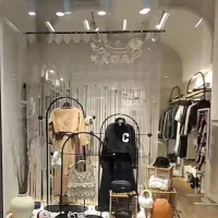 دکور کامل بوتیک زنانه (رگال،کانتر،آینه و غیره)