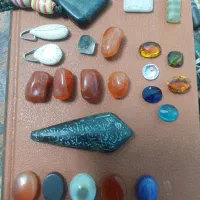 نگین سنگ مهره قدیمی|جواهرات|یزد, |دیوار