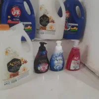 تعداد ۸گالن ریکا ظرف ۸گالن مایع دست ۱۵عدد مایع