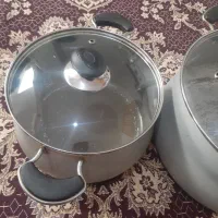 دوتا قابلمه تفلون بزرگ ومتوسط
