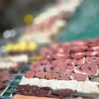 کمک تخته کار و سالن کار آقا و خانوم جهت همکاری|استخدام خدمات فروشگاه و رستوران|کرج, کرج نو|دیوار