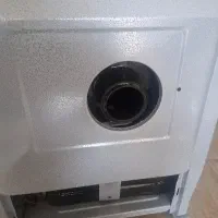 کارگر بخاری و مونتاژ کار