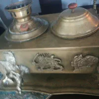 منقل زغالی قدیمی با قلیون عتیقه و چاقو