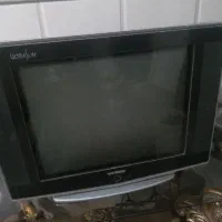 یک عدد تلویزیون صنام درحد نو