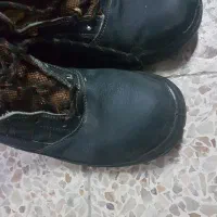 ۳ جفت کفش ایمنی  و پوتین سربازی