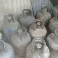 ۳۰عددسیلندرگازبوتان وپرسی پروخالی و رگلاتورنو