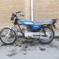 موتور۱۲۵ مدارک