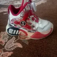 کتونی اسپرت سایز۲۳|کفش و لباس بچه|خرم‌آباد, |دیوار