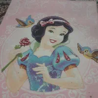 فرش اتاق کودک سفیدبرفی