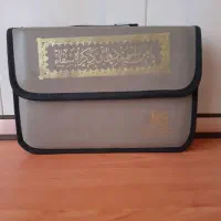 ۳۰ جزء قرآن در ۳۰ جلد همه در یک کیف|لوازم التحریر|تهران, امیریه|دیوار
