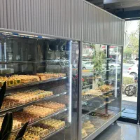 یخچال ایستاده قنادی شیرینی سرا|فروشگاه و مغازه|مشهد, هفت تیر (نه دره)|دیوار