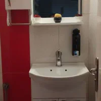 وسایل سرویس بهداشتی