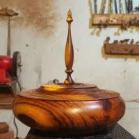 کلبه بلوط. تولیدی ظروف چوبی گچساران