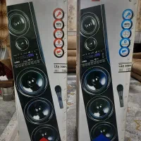 دو عدد باند، اسپیکر نو حتی از جعبه دراورده نشده