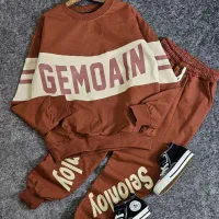 استخدام فروشنده خانم در پوشاک بچه گانه