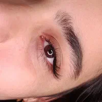 اکستنش و لیفت مژه قیمت مناسب