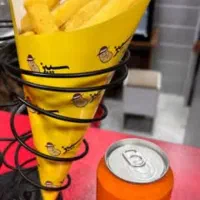 به یک نظافتچی نیازمندیم