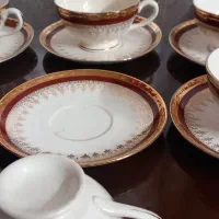 ۶ فنجان و ۶ نعلبکی چایی خوری با قندان ۸۰ ساله|کلکسیون اشیاء عتیقه|تهران, سنائی|دیوار