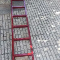 نردبان فلزی