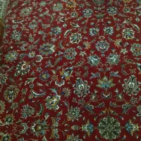 دوعدد فرش قرمز حرم|فرش|کاشمر, |دیوار