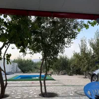 باغ تکمیل و فول در وایقان داخل شهر