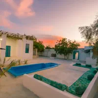 سوئیت در مجموعه بومگردی آریشا مرکز تفریحات قشم