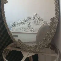 آینه و شمعدان و تابلو