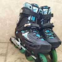 کفش اسکیت حرفه‌ای Rollerfun|دوچرخه، اسکیت، اسکوتر|تهران, سلسبیل شمالی|دیوار