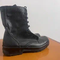 پوتین سایز ۴۲ـ۴۳