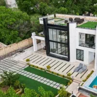 ویلا استخر دار سرپوشیده و روباز|اجارهٔ کوتاه‌مدت ویلا و باغ|تهران, شمشیری|دیوار